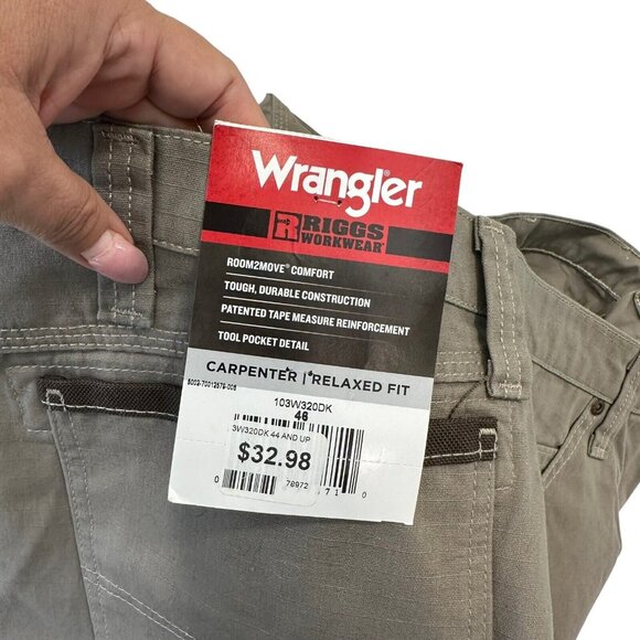 Wrangler Riggs Workwear Cargo Carpenter Shorts Men SZ 46 Relaxed Fit With Tags - Picture 4 of 13